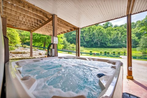 Beautiful view in our relaxing hot tub