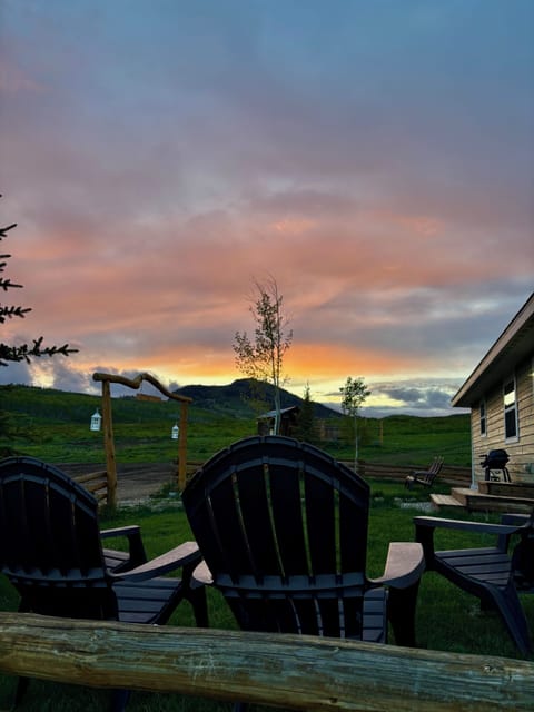 Spacious mountain home on 20 private acres with sunset views and big skies!