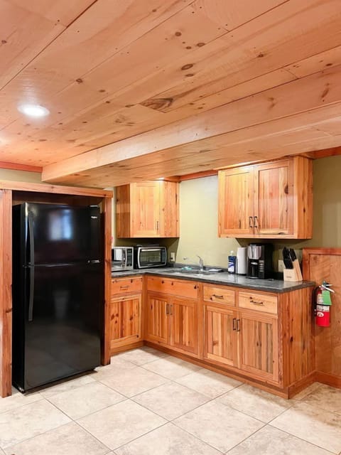 Room, Multiple Beds, Patio | Free WiFi