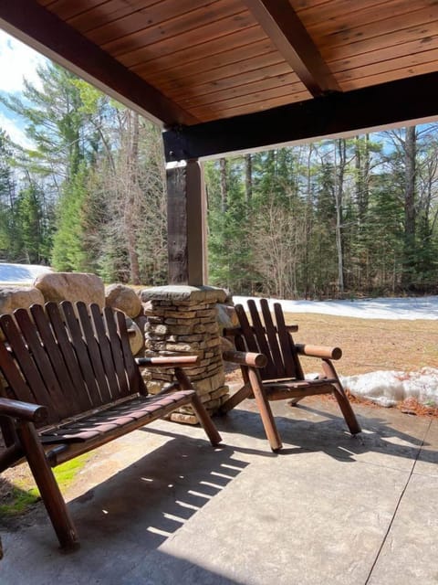 Room, Multiple Beds, Patio | Free WiFi