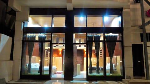 Luxury Room | Egyptian cotton sheets, premium bedding, pillowtop beds