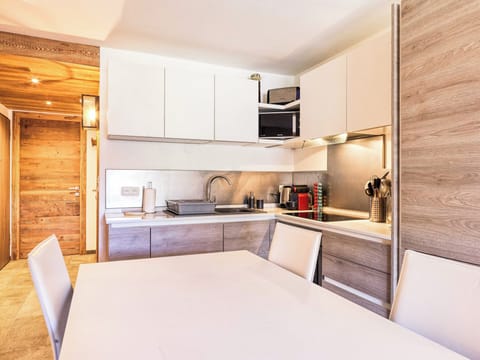 Gomontgenevre le loup argente 32