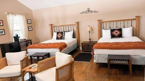 Iron/ironing board, free WiFi