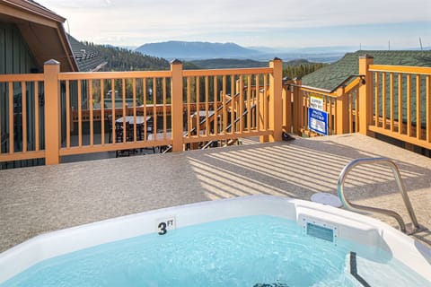From the rooftop spa, immerse yourself in dynamic views of Glacier National Park | Exterior