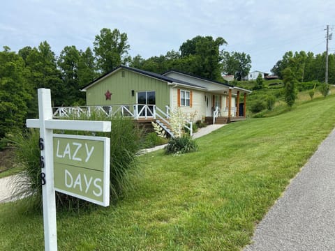 street view of Lazy Days