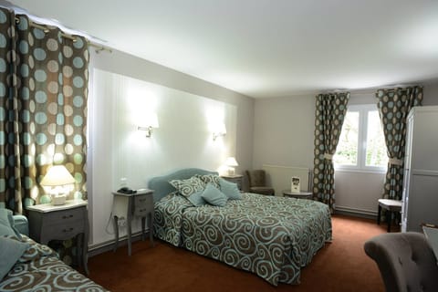 Superior Double Room | In-room safe, rollaway beds, free WiFi, wheelchair access