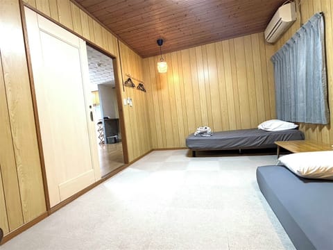 Basic Apartment, Sea View | Free WiFi
