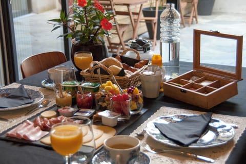 Daily continental breakfast for a fee
