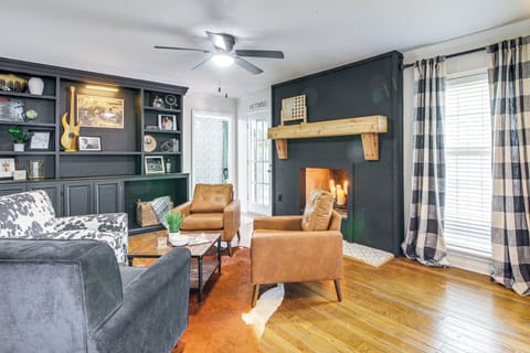 House (4 Bedrooms) | Interior