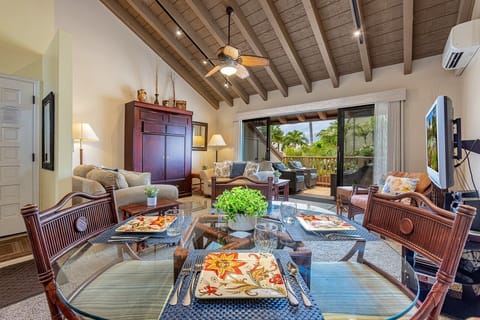 Condo, 2 Bedrooms | Living area | Smart TV