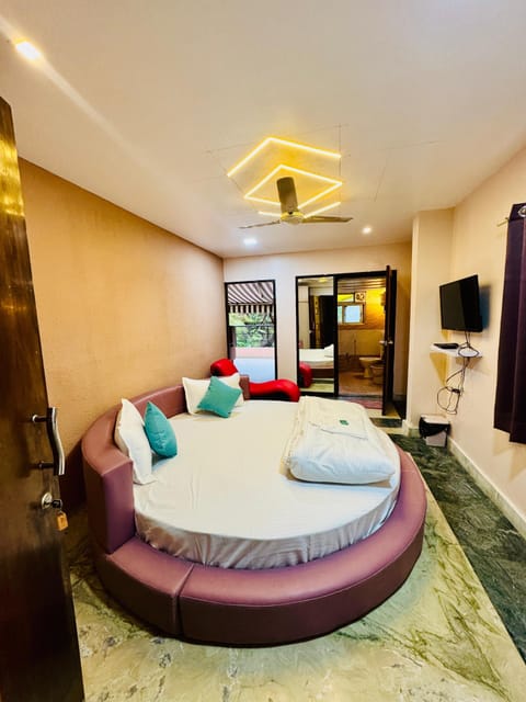 Deluxe Double Room, City View | View from room