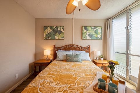Condo, 1 Queen Bed with Sofa bed (Alii Villas#303 Fully Remodeled Top F) | 1 bedroom