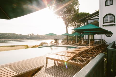 Sundeck