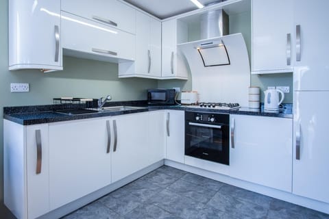 Ridgeway Hideaway - 1 Bedroom Holiday Home - Manorbier (25263)