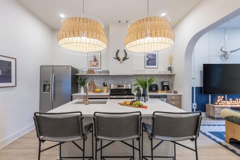 Unit 101: Modern chef's kitchen