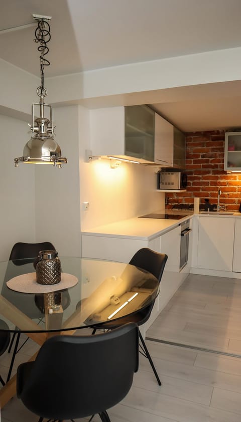 1 bedroom, iron/ironing board, free WiFi