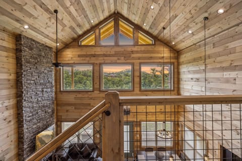 Cabin, 3 Bedrooms | Interior