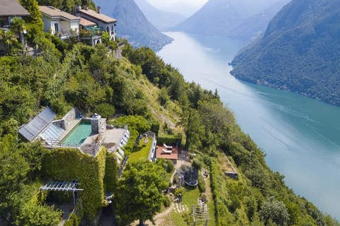 Family Villa, 3 Bedrooms, Balcony, Mountainside (Villa Skyline - Pool - Lakeview -) | Pool | Seasonal outdoor pool