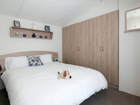 Cottage | 3 bedrooms, WiFi (free), individually decorated, individually furnished