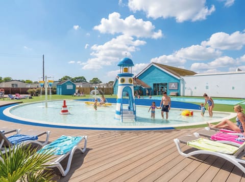 Cottage | Pool | Indoor pool, outdoor pool