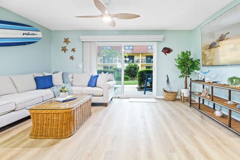 Spacious and bright living room