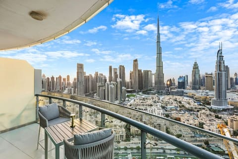 Balcony View: Sip your coffee with breathtaking skyline views of Dubai`s iconic architecture!