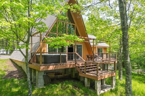 Tamarack Lodge AE-13