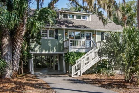 Cozy Cottage on Hole #7 of the Ocean Winds Golf Course