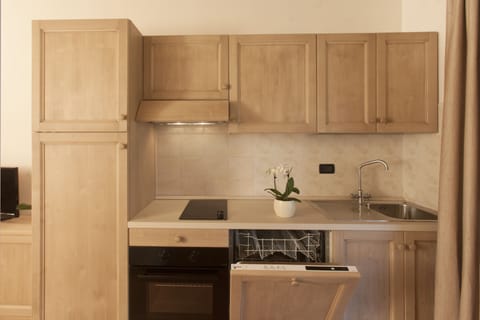 Two Bedroom Apartment for 4 people | Private kitchen | Coffee/tea maker