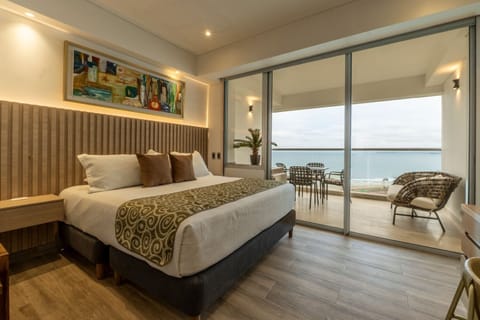 Bed,Balcony / Terrace