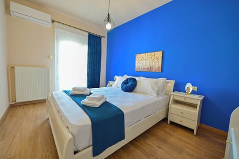 House | Iron/ironing board, free WiFi