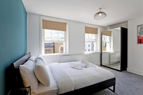 Apartment | Iron/ironing board, free WiFi