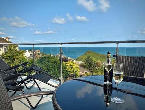 Cottage | Outdoor dining