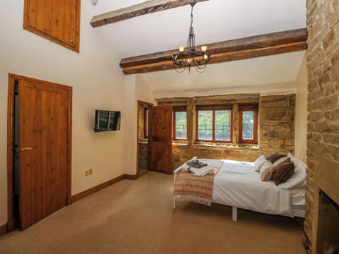 3 bedrooms, individually decorated, individually furnished, free WiFi