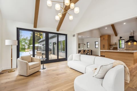 Light-filled and open, with designer touches and a cozy fireplace