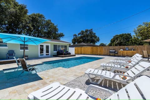 Relax in this large beautiful backyard with friends and family!