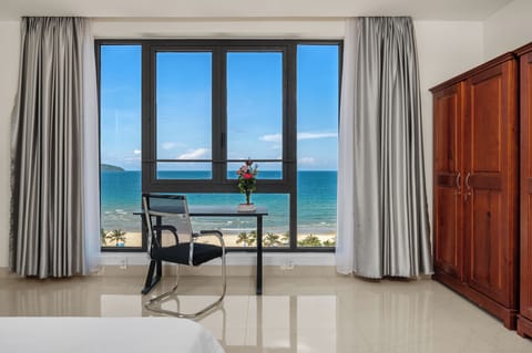 Presidential Suite, Sea View | Beach/ocean view