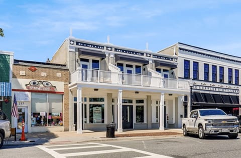 Mason Ave Front Exterior