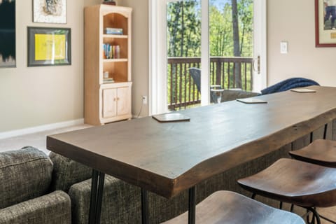 Extra Seating Upper Level