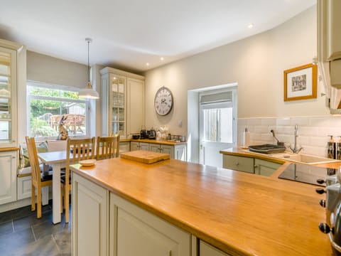 Kitchen | Barngarth, Cartmel