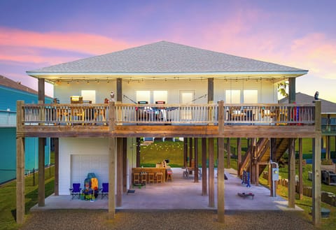 Warm lights, coastal vibes, and space for the whole group.