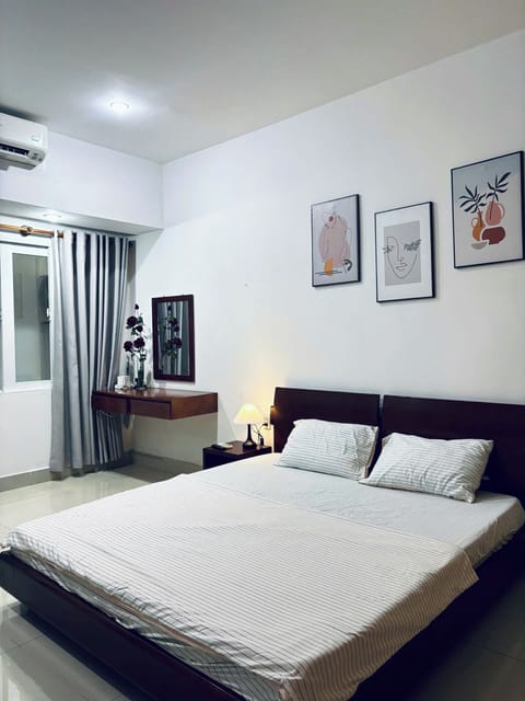 Basic Double Room Single Use | Iron/ironing board, free WiFi
