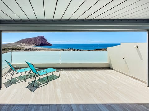 Playa tejita I 01 roof terrace