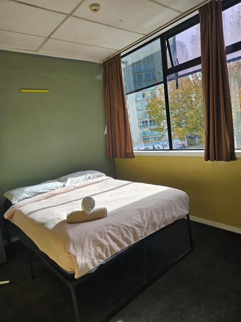 Basic Double Room, Shared Bathroom | Free WiFi, bed sheets