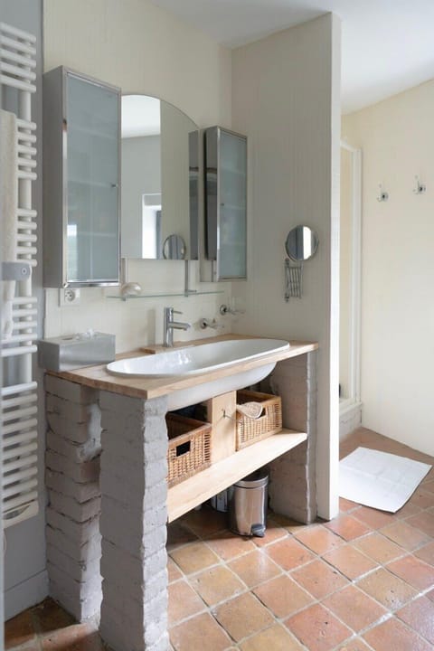 Villa, Private Bathroom, Garden View | Bathroom