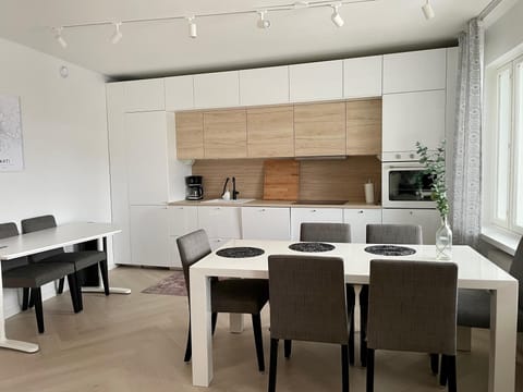 Comfort Apartment, 2 Bedrooms, City View | Private kitchen | Electric kettle