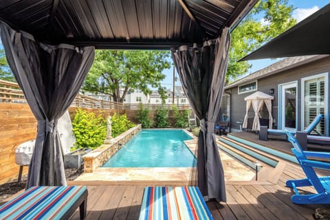 Private Backyard Pool