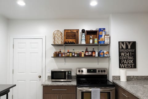 House (6 Bedrooms) | Floor plan