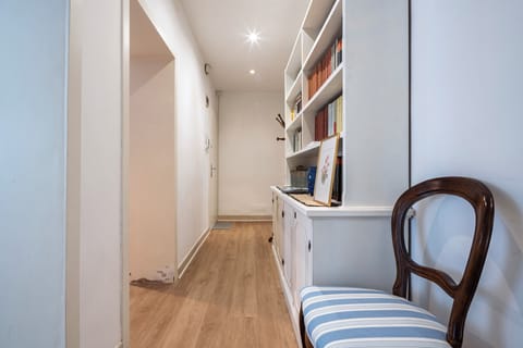 Classic Apartment, Patio | Living area