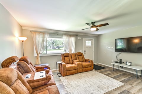 Warsaw Vacation Rental | 3BR | 1BA | 950 Sq Ft | Small Step Required